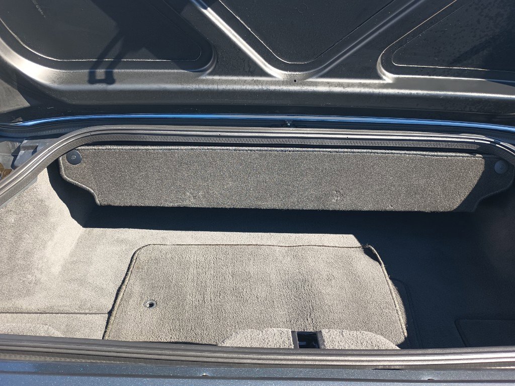 Used 2012 Chevrolet Corvette Grand Sport w/ 3LT Preferred Equipment Group image 10