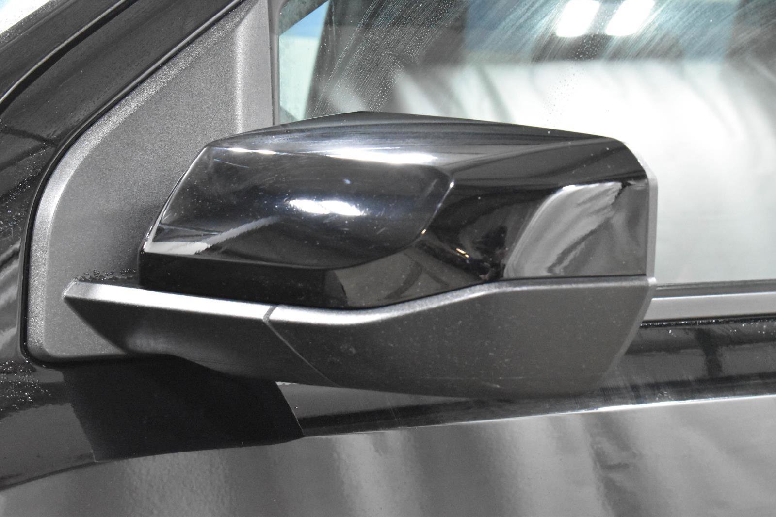 Used 2023 Chevrolet Colorado Z71 w/ Z71 Convenience Package 2 image 30