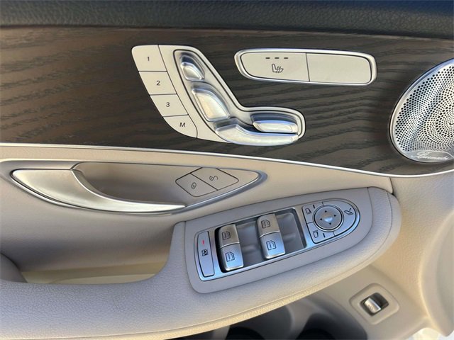 Used 2021 Mercedes-Benz GLC 300 image 12