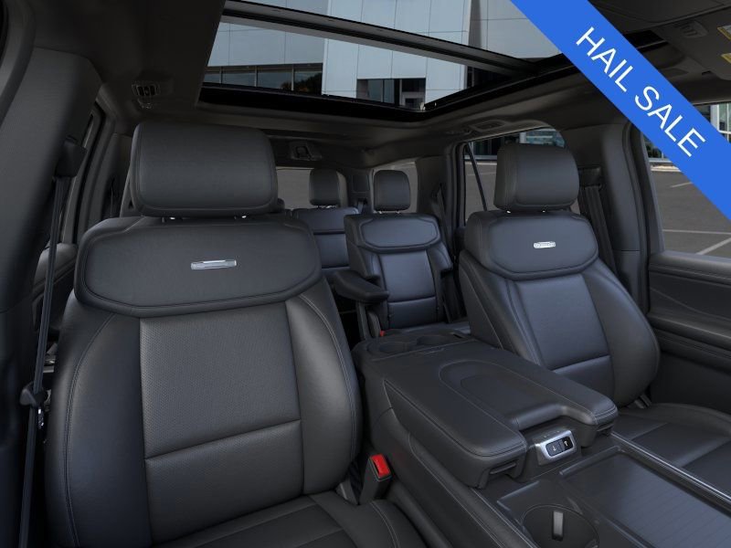 New 2025 Ford Expedition Platinum w/ Stealth Performance Package AWD/4WD image 10