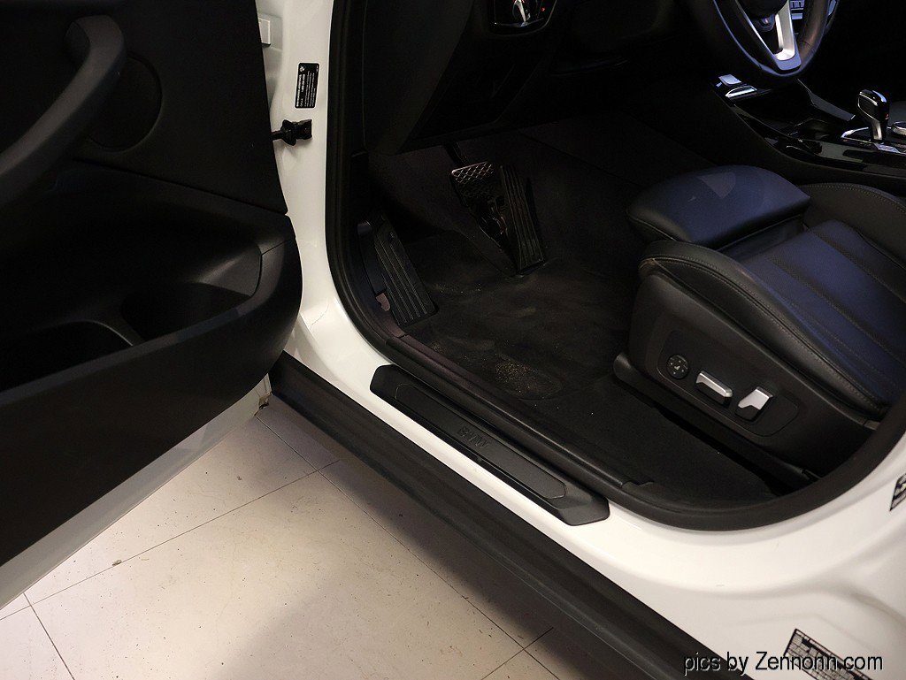 Certified 2023 BMW X3 xDrive30i w/ Premium Package image 25