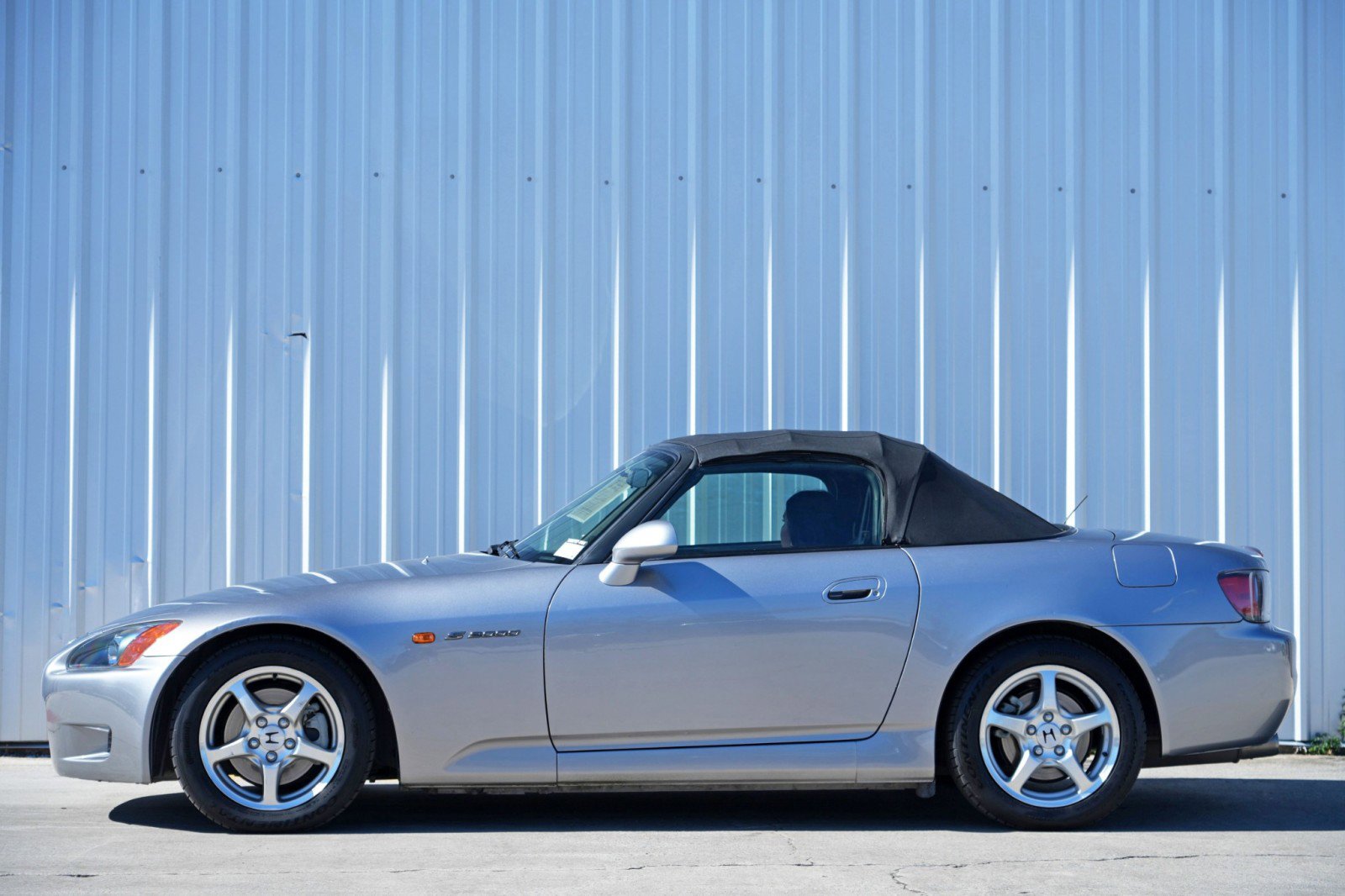 Used 2000 Honda S2000 image 8