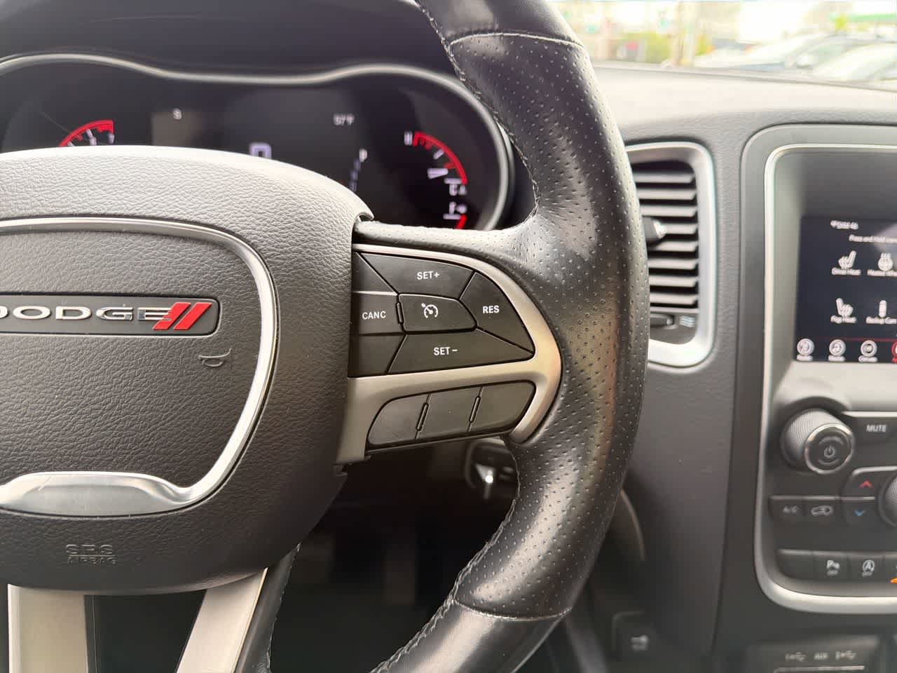 Used 2020 Dodge Durango SXT AWD/4WD image 30