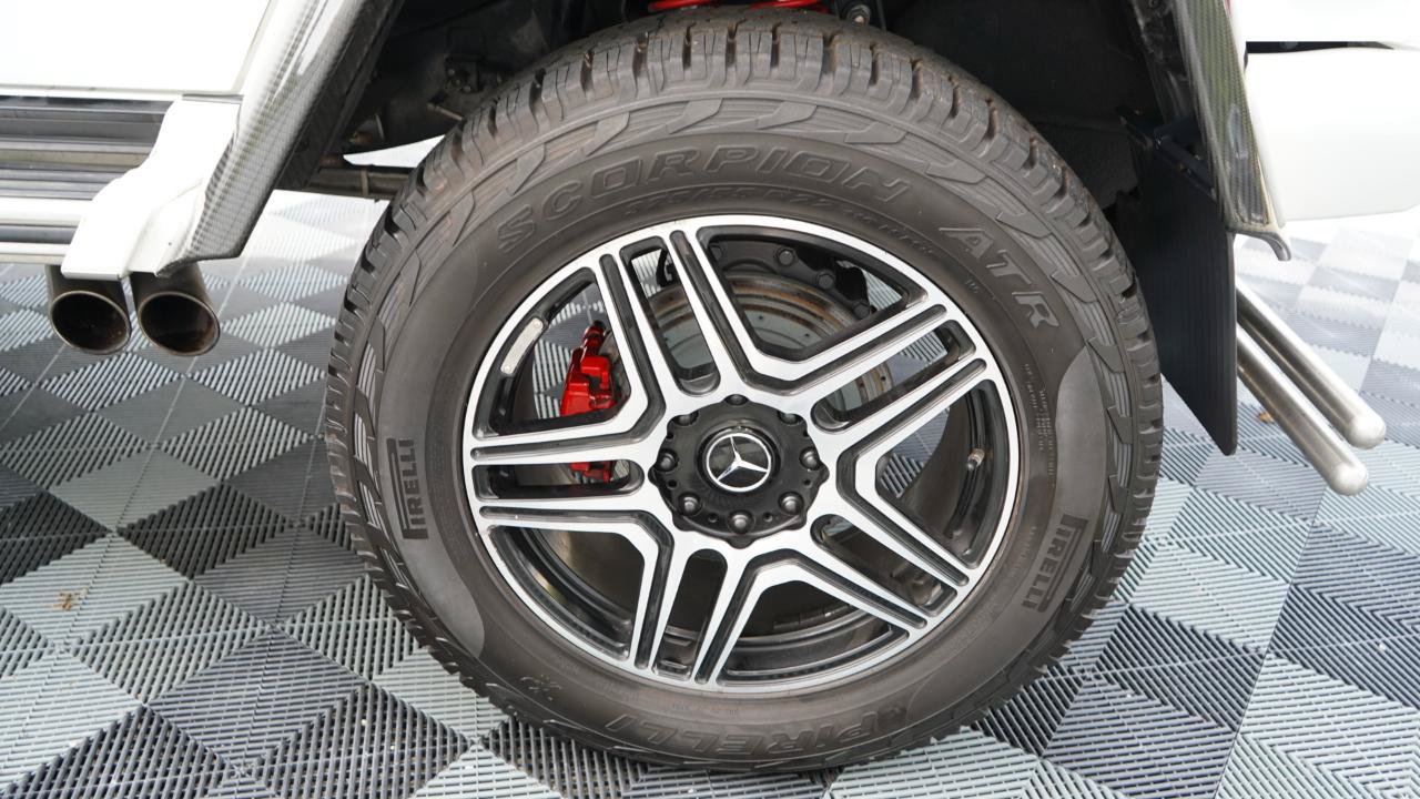Used 2018 Mercedes-Benz G 550 Squared image 28