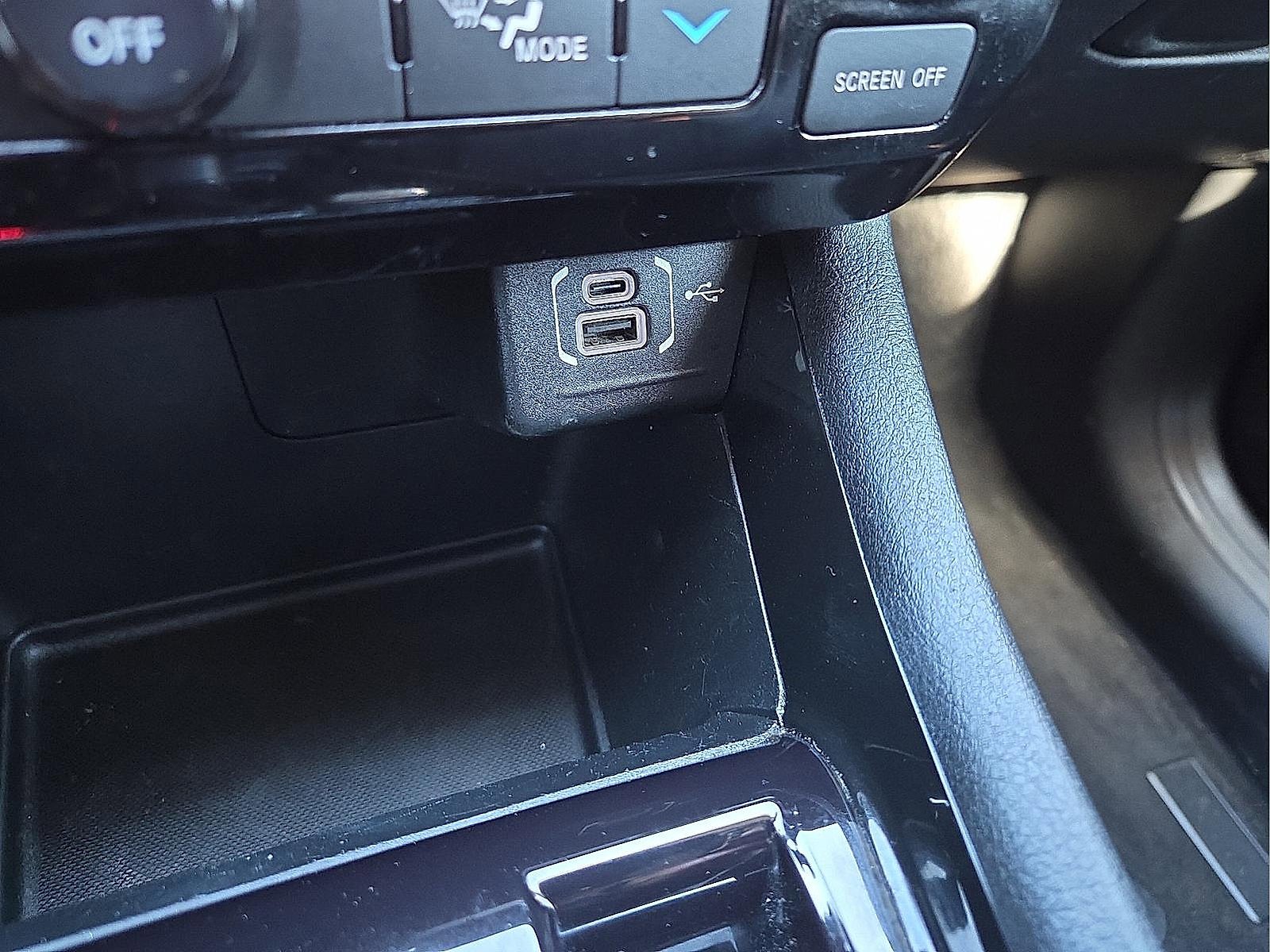 Used 2022 Jeep Compass Trailhawk w/ Trailer Tow Group image 17