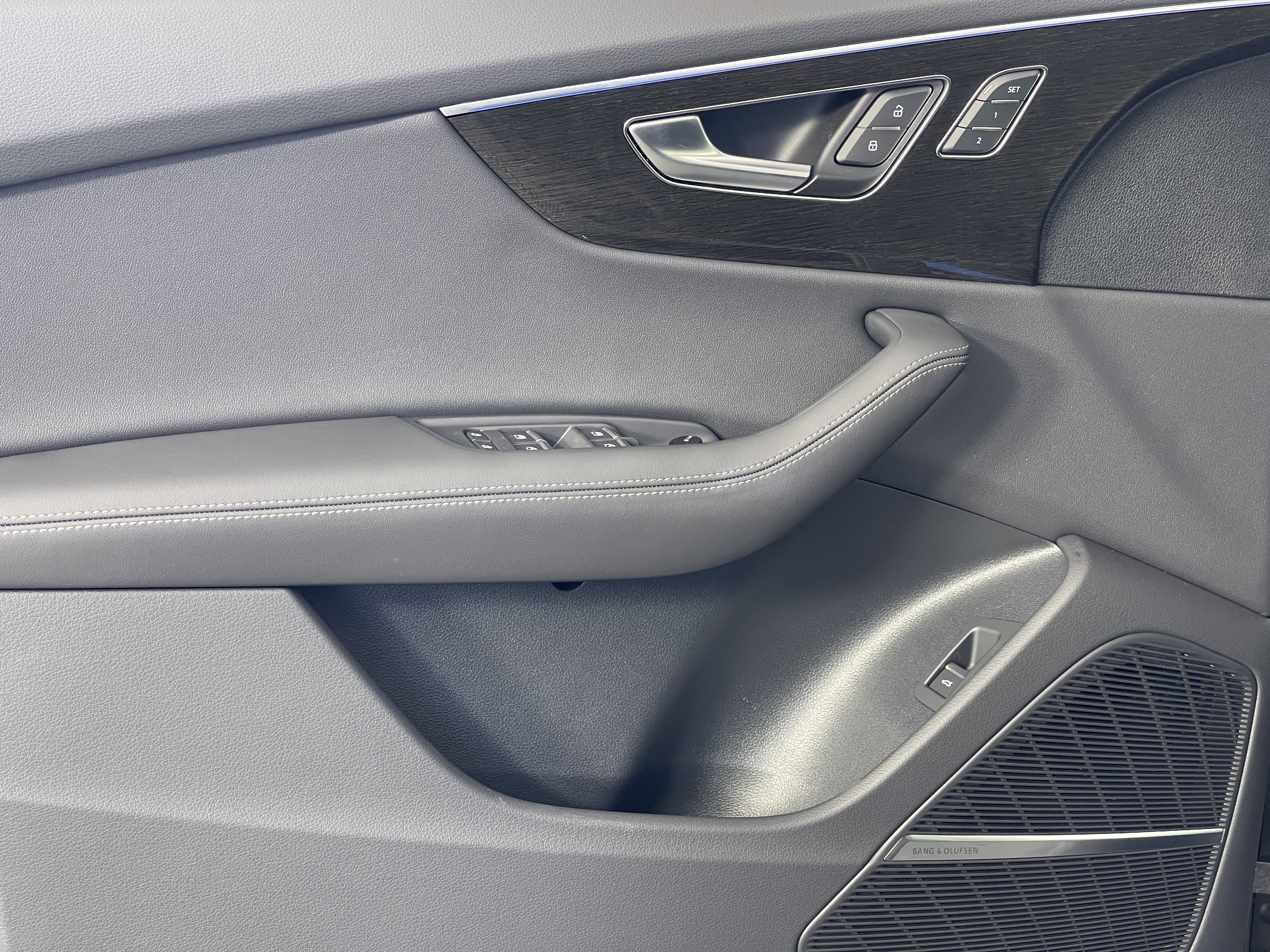 New 2025 Audi Q8 Premium Plus image 25