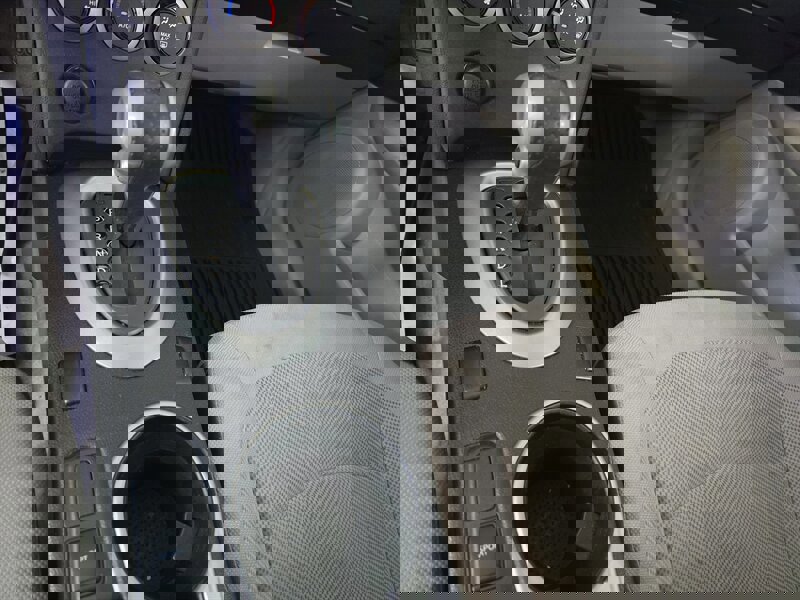 Used 2015 Nissan Rogue S w/ Convenience Package image 19