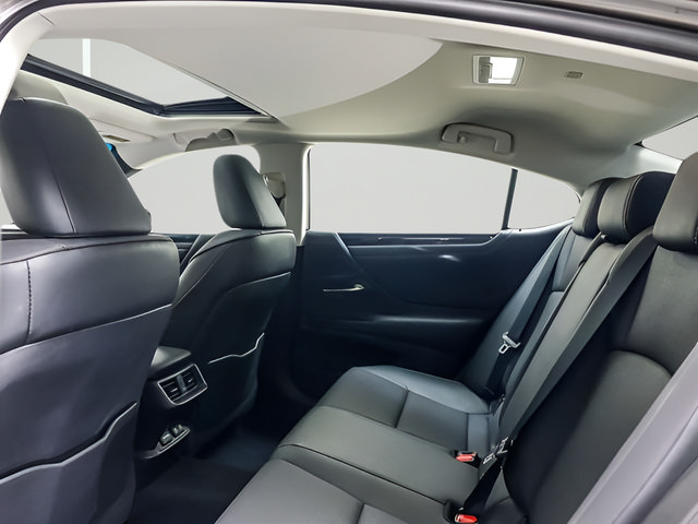 Used 2021 Lexus ES 250 w/ Premium Package AWD/4WD image 12