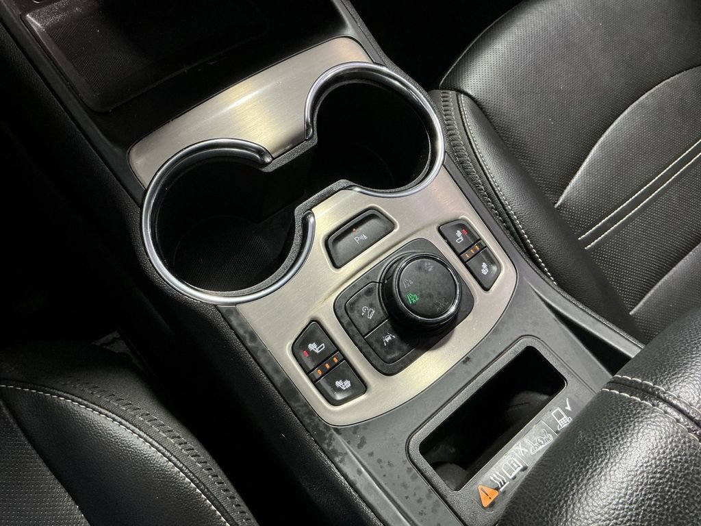 Used 2023 GMC Terrain Denali AWD/4WD image 24
