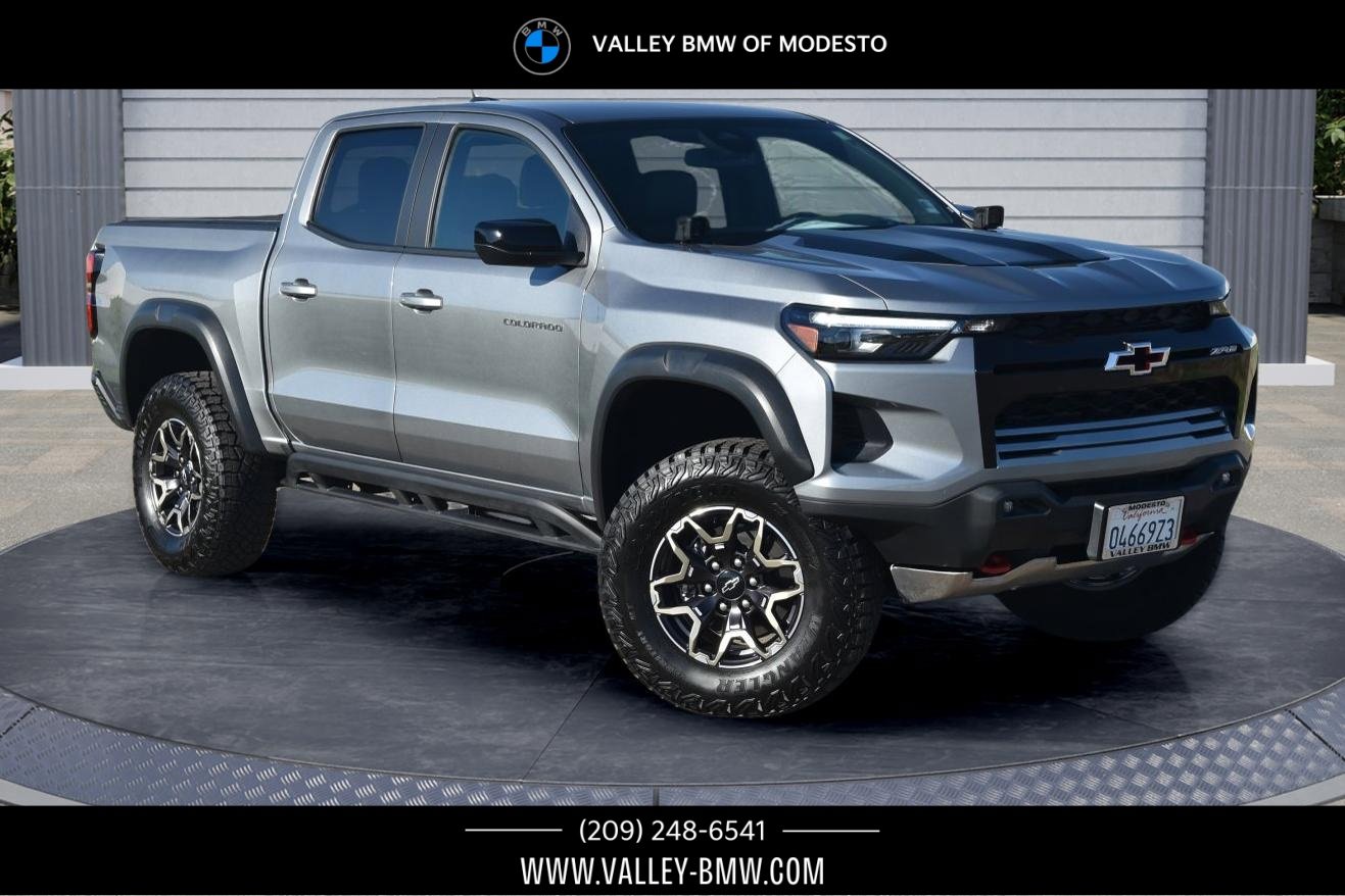 Used 2024 Chevrolet Colorado ZR2 w/ ZR2 Convenience Package III