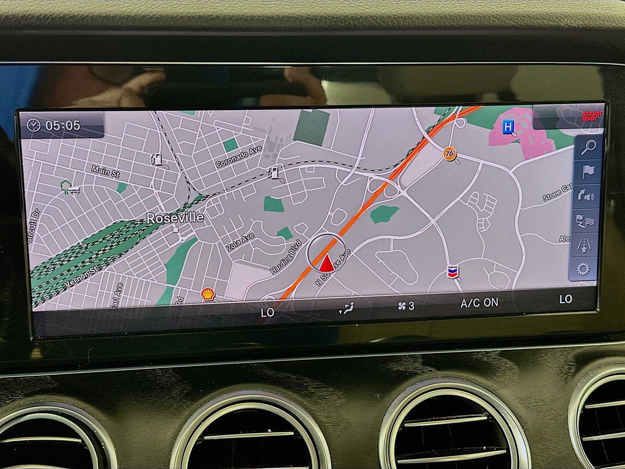 Used 2018 Mercedes-Benz E 300 image 21