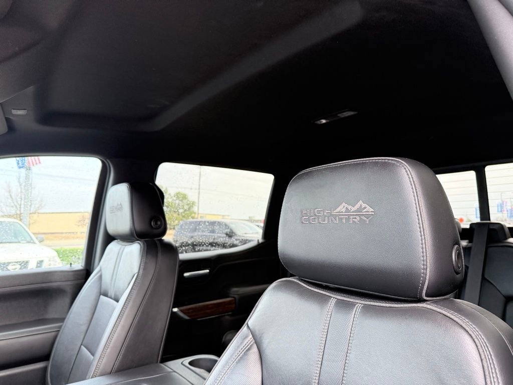 Used 2020 Chevrolet Silverado 1500 High Country w/ Technology Package image 24