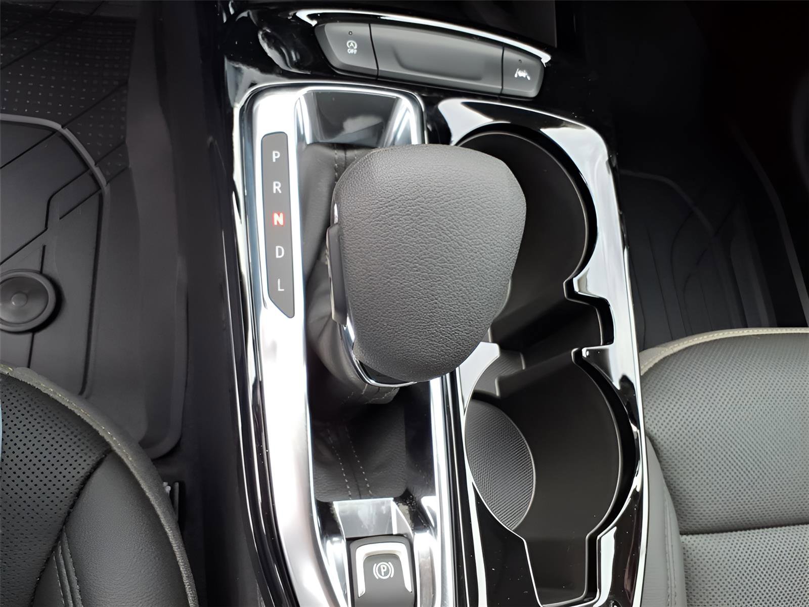 New 2026 Chevrolet Trax ACTIV w/ Sunroof Package image 24