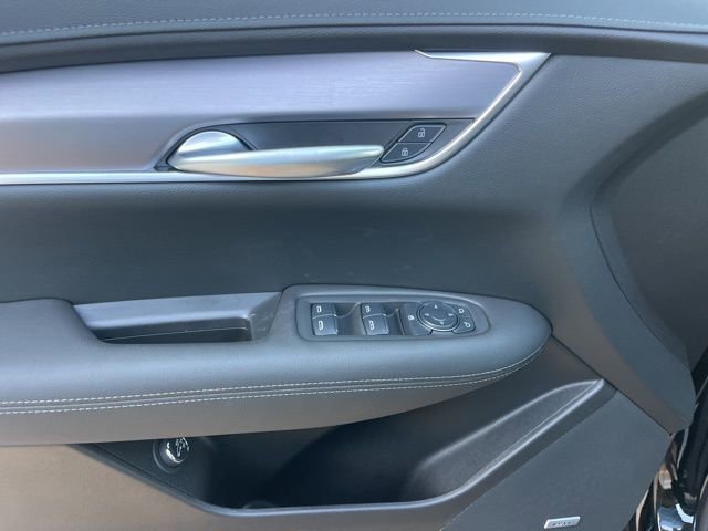 New 2025 Cadillac XT5 Luxury w/ LPO, Floor Liner Package image 14