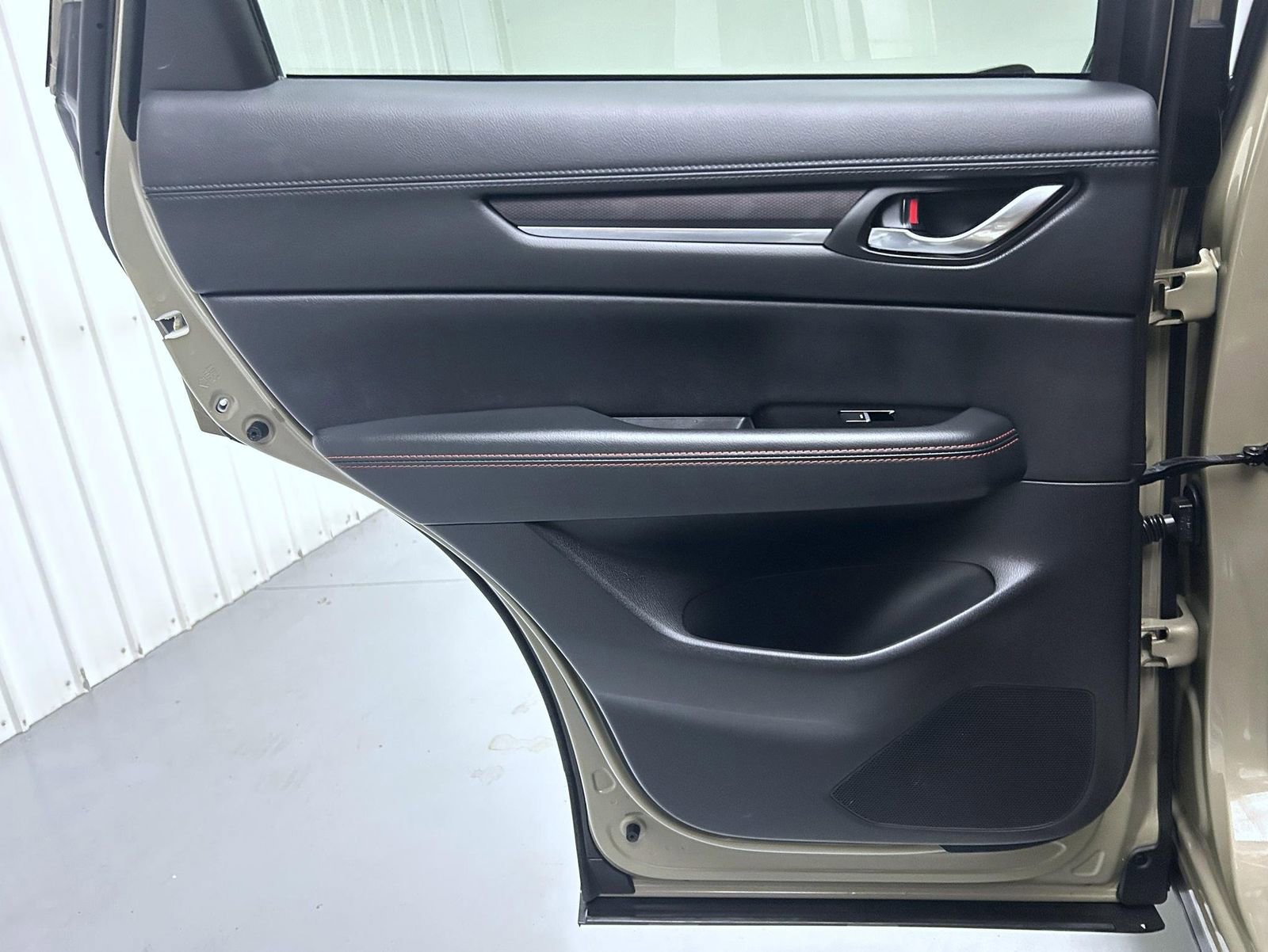 Used 2024 MAZDA CX-5 Carbon Edition image 20