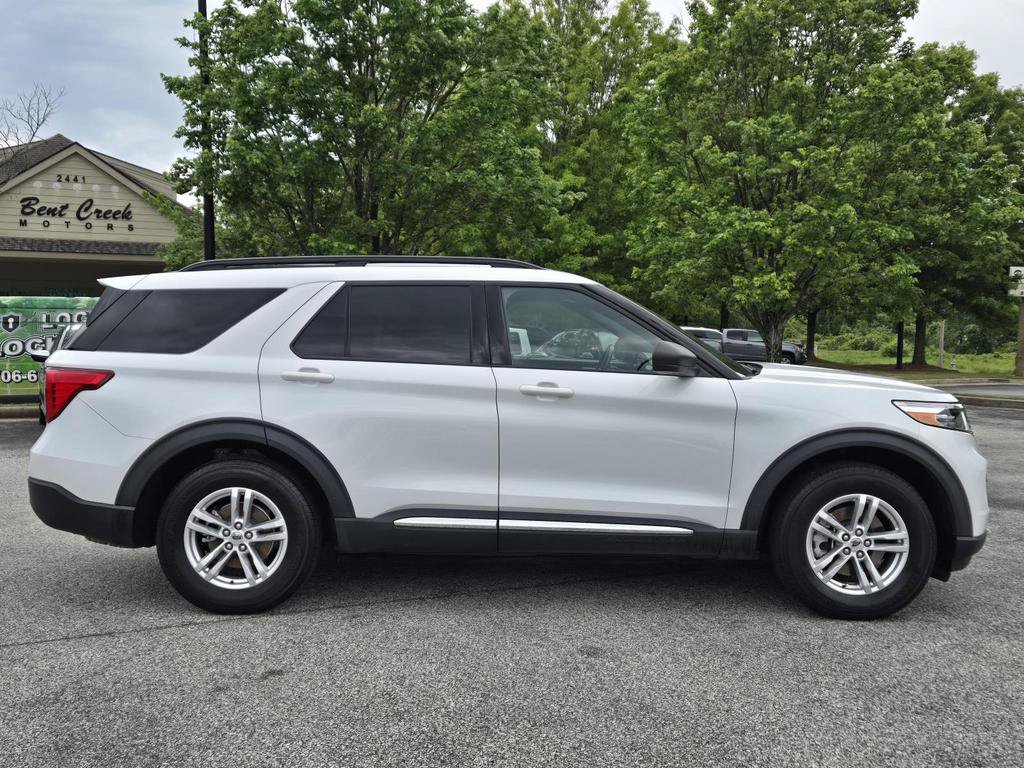 Used 2020 Ford Explorer XLT AWD/4WD image 6