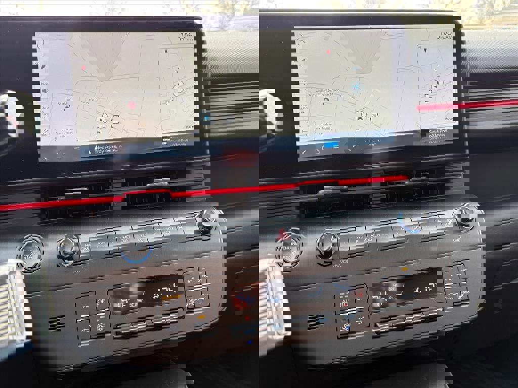 Certified 2025 Hyundai Kona N Line image 8