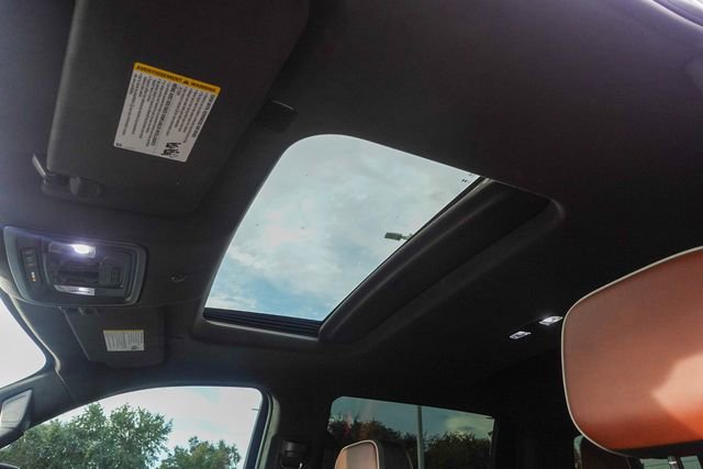Used 2025 GMC Sierra 2500 Denali Ultimate image 33