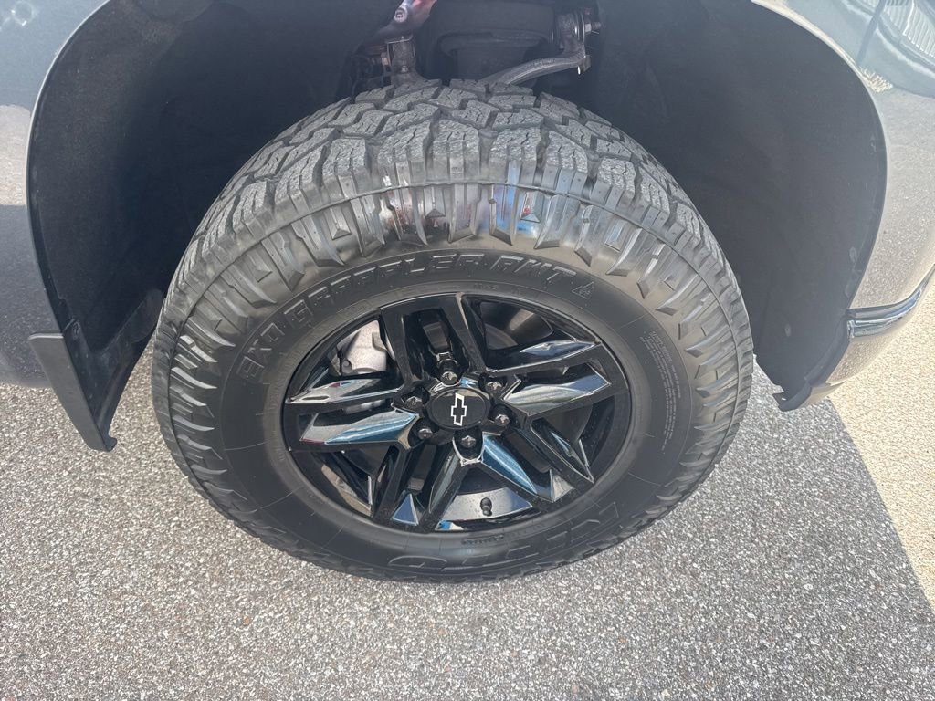 Used 2021 Chevrolet Silverado 1500 LT Trail Boss AWD/4WD image 8