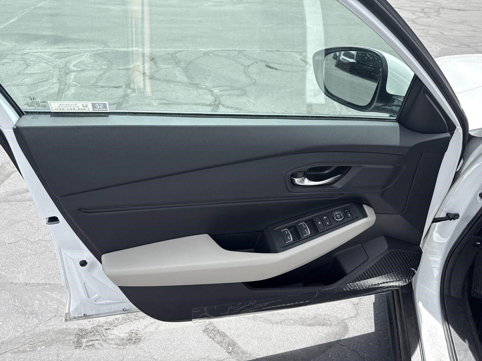 Certified 2023 Honda Accord EX image 10