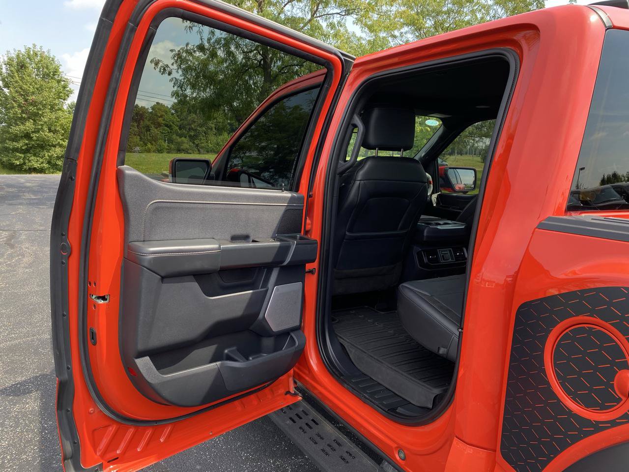 Used 2023 Ford F150 Raptor AWD/4WD image 24