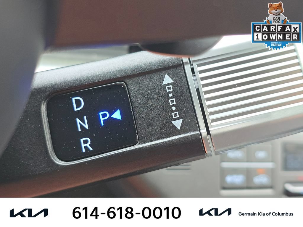 Used 2024 Hyundai Kona Limited FWD image 25