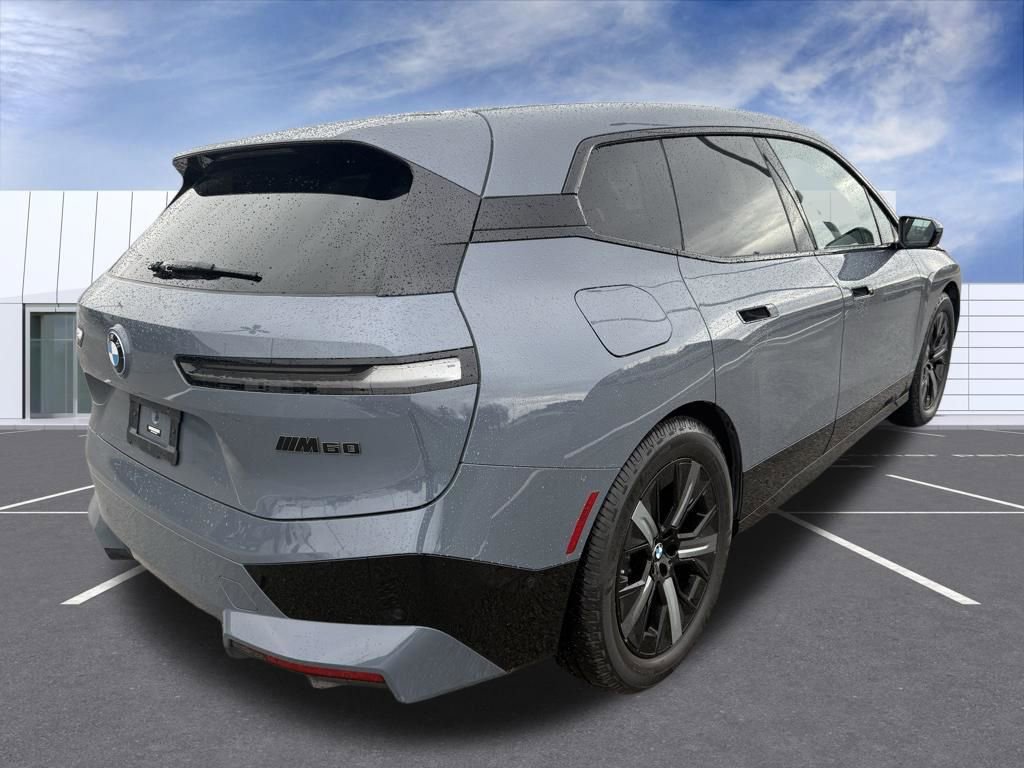 Used 2023 BMW iX M60 w/ Executive Package image 3