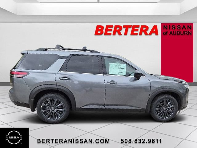 New 2026 Nissan Pathfinder SL w/ SL Premium Package AWD/4WD image 2