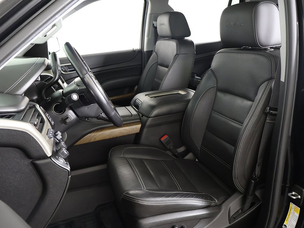 Used 2019 GMC Yukon Denali w/ Denali Ultimate Package image 35