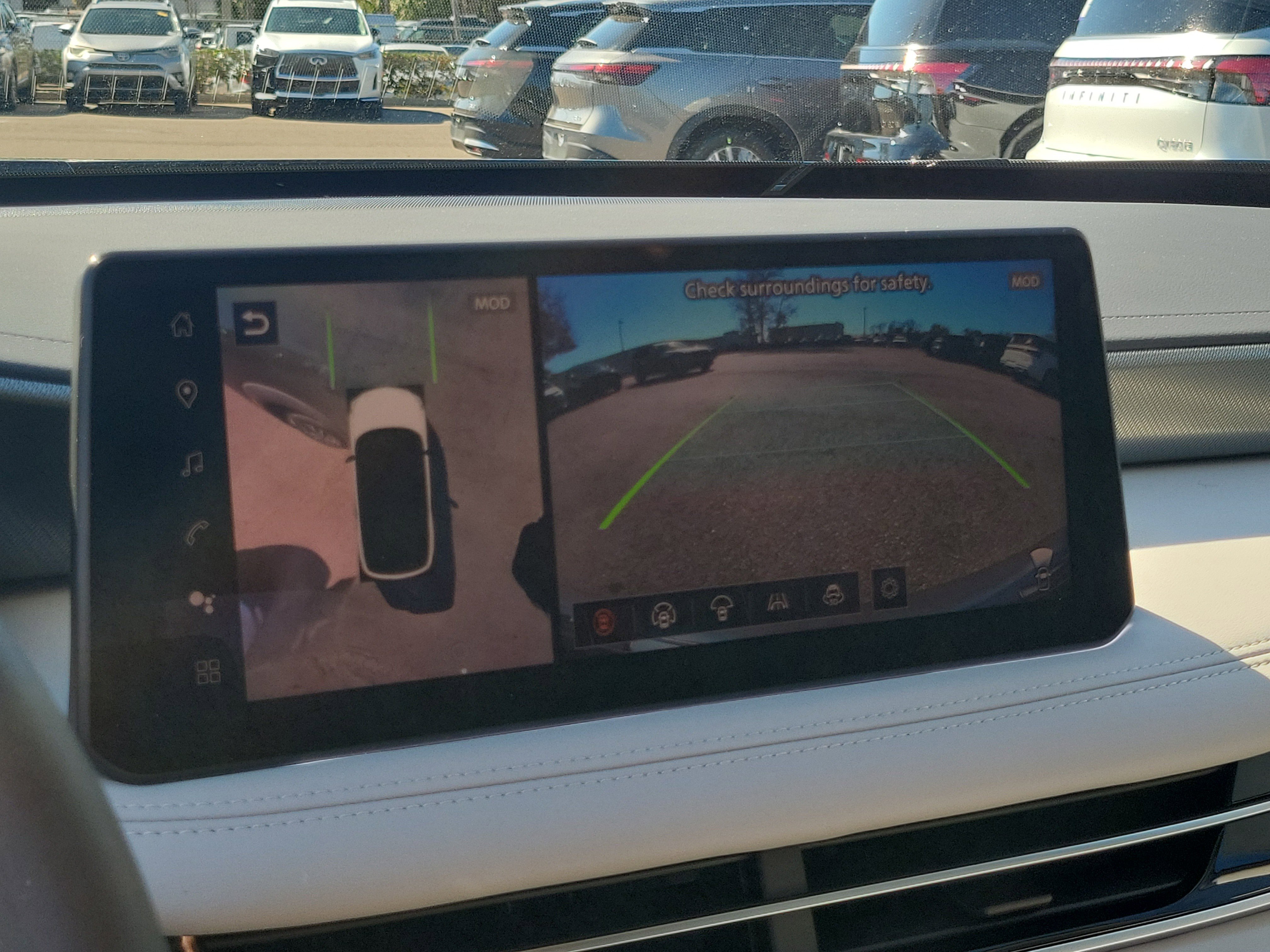 New 2026 INFINITI QX60 Luxe w/ Family Package image 16