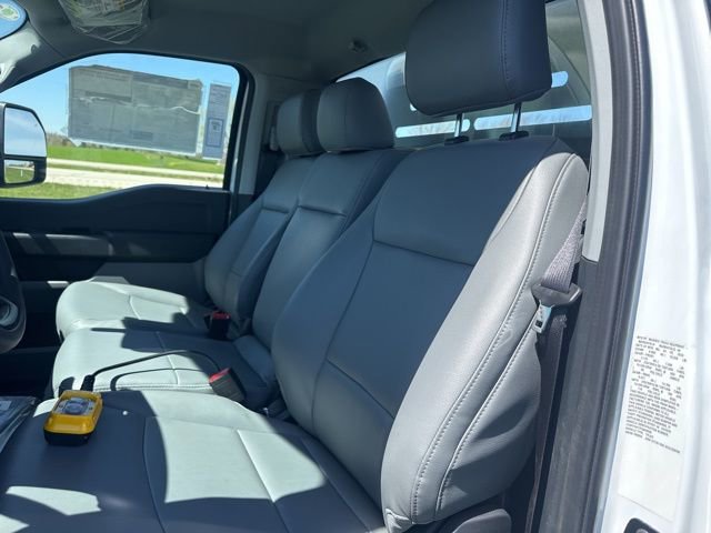 New 2026 Ford F550 4x4 Regular Cab Super Duty image 19