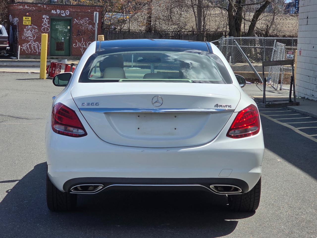 Used 2017 Mercedes-Benz C 300 4MATIC Sedan image 7