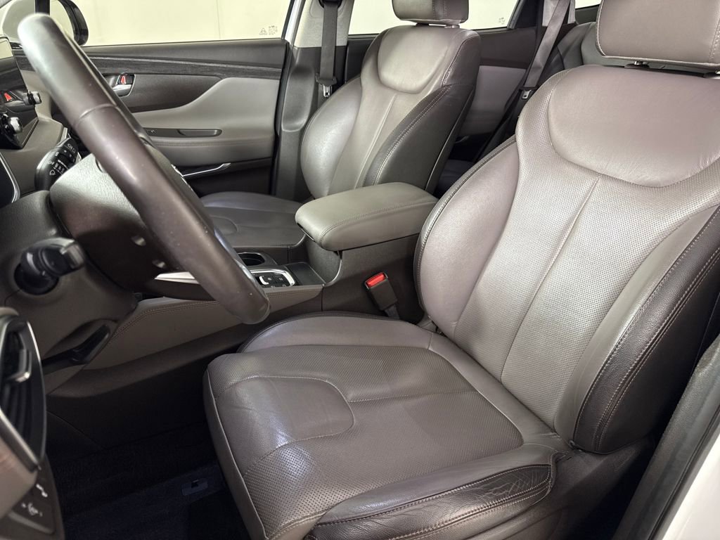 Used 2020 Hyundai Santa Fe Limited image 11