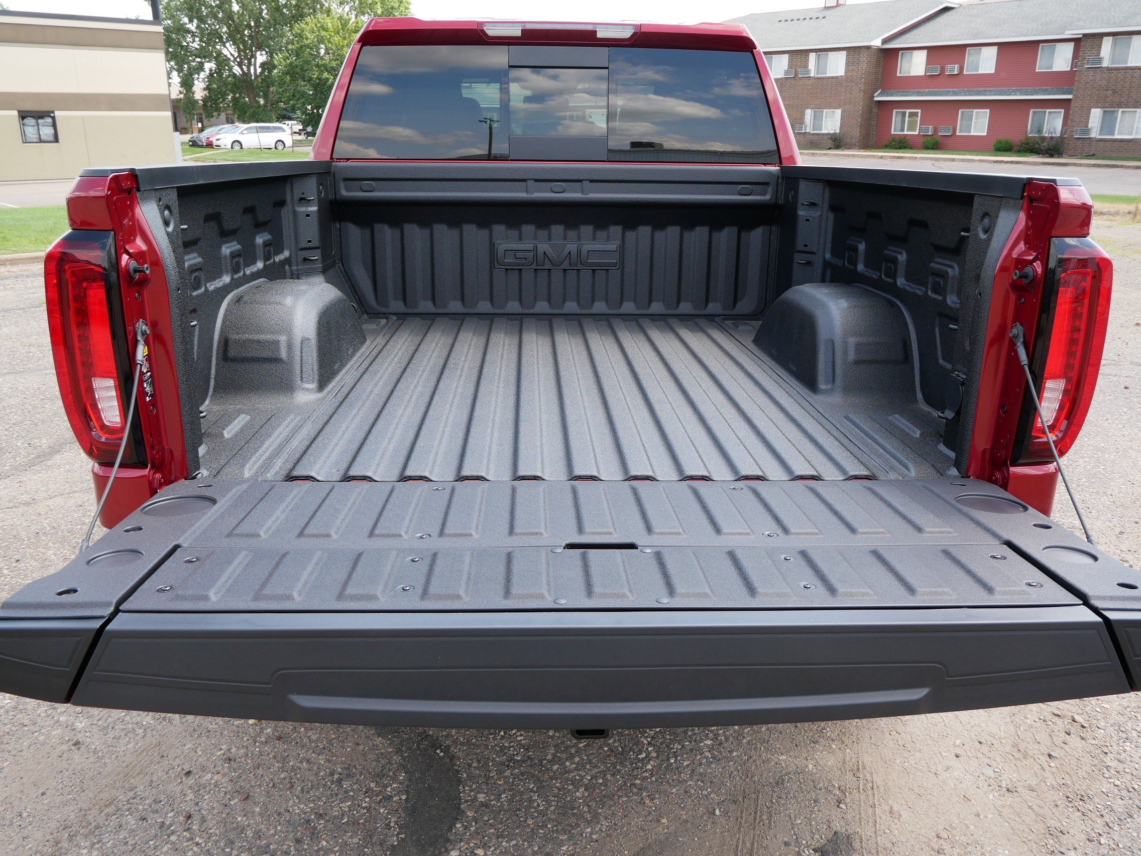 New 2026 GMC Sierra 1500 AT4 w/ AT4 Premium Package image 12