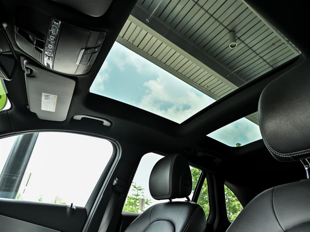 Used 2019 Mercedes-Benz GLC 300 4MATIC image 15