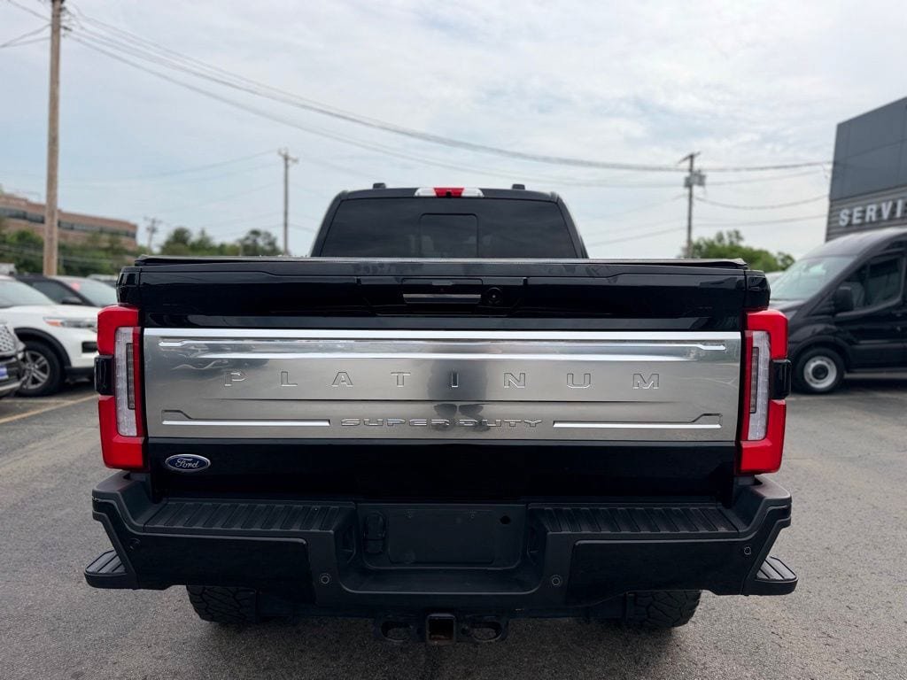 Used 2024 Ford F250 Platinum AWD/4WD image 7
