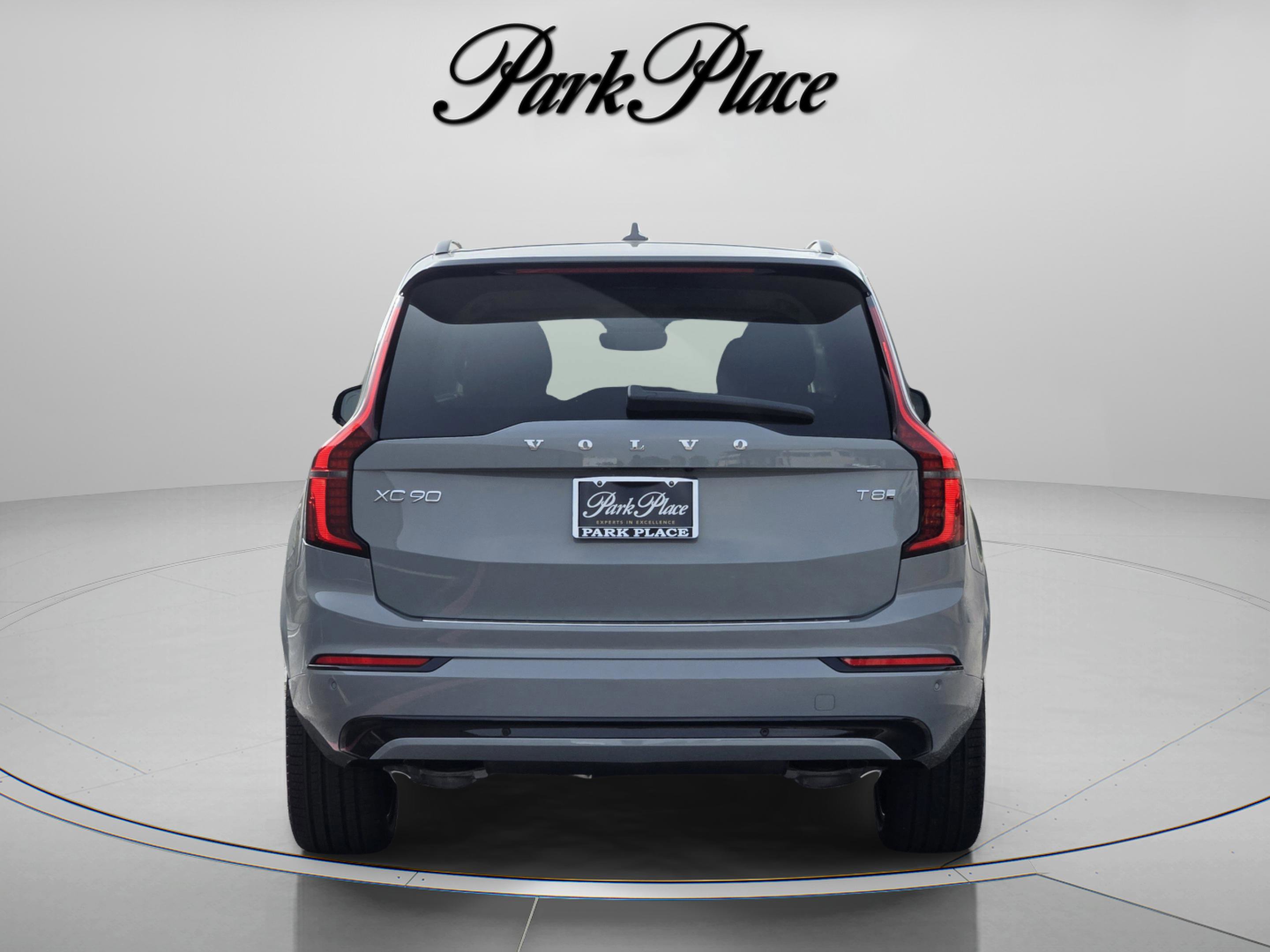 New 2026 Volvo XC90 T8 Ultra w/ Lounge Package AWD/4WD image 4