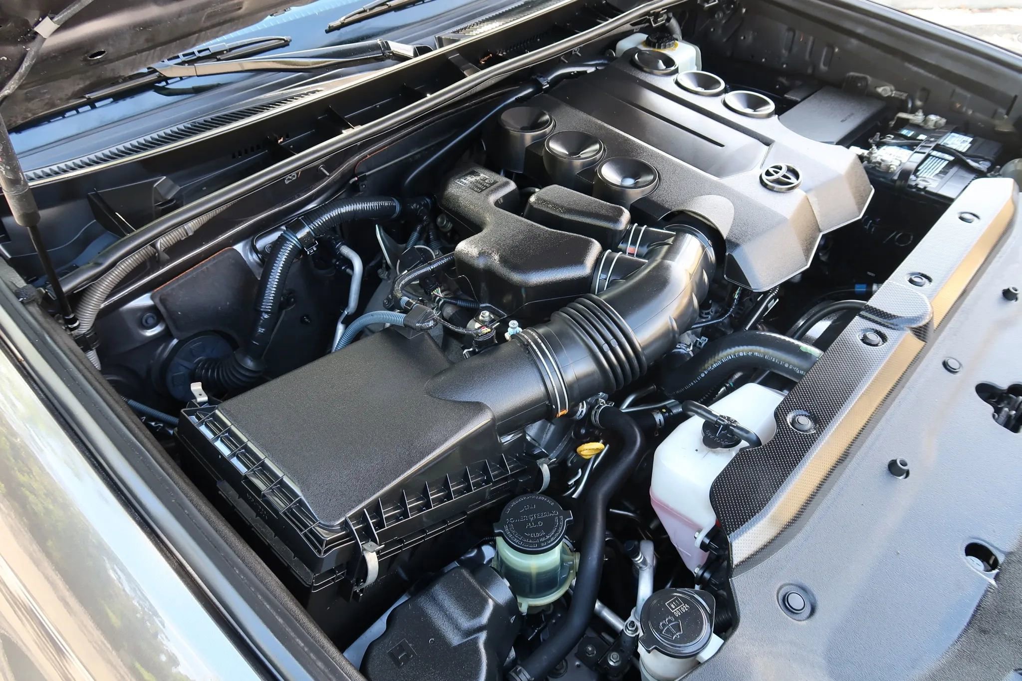 Used 2014 Toyota 4Runner SR5 Premium AWD/4WD image 30