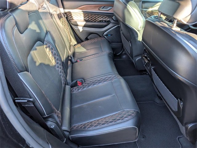 Used 2023 Jeep Grand Cherokee Summit w/ Luxury Tech Group V image 11