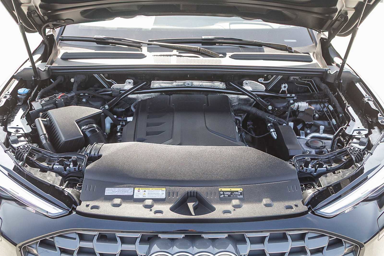 New 2025 Audi Q5 Premium image 28