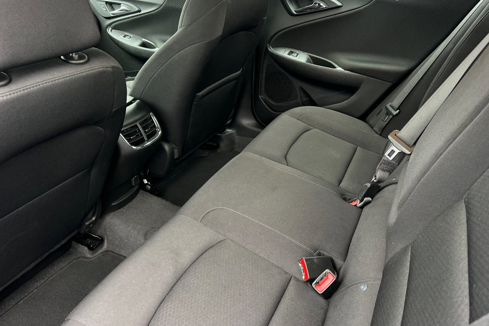 Used 2024 Chevrolet Malibu LT image 11