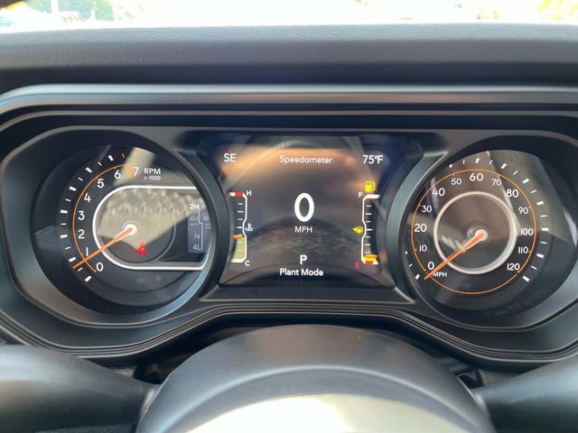 New 2025 Jeep Gladiator Rubicon AWD/4WD image 32