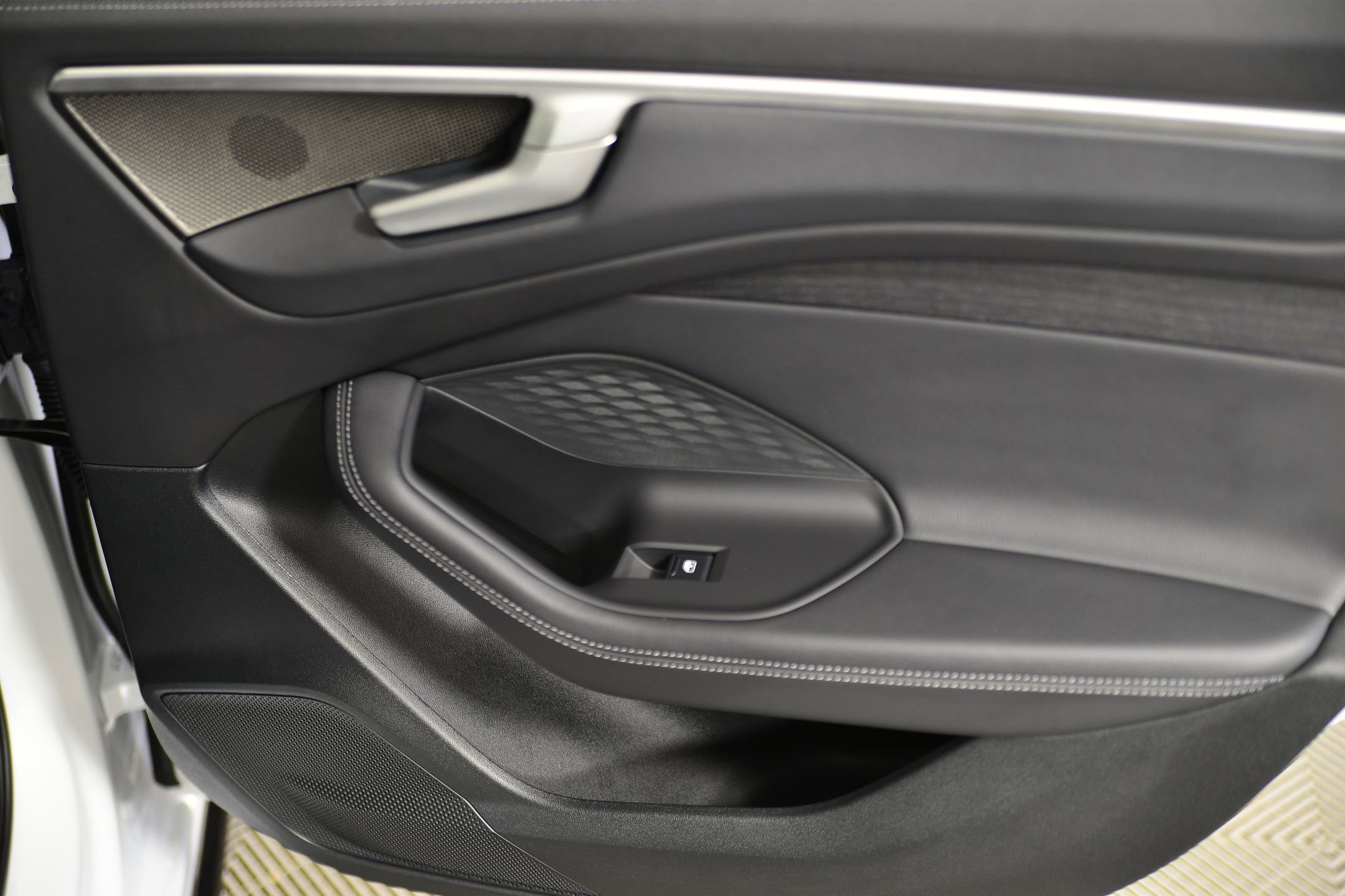 New 2026 Audi A6 Premium Plus image 15