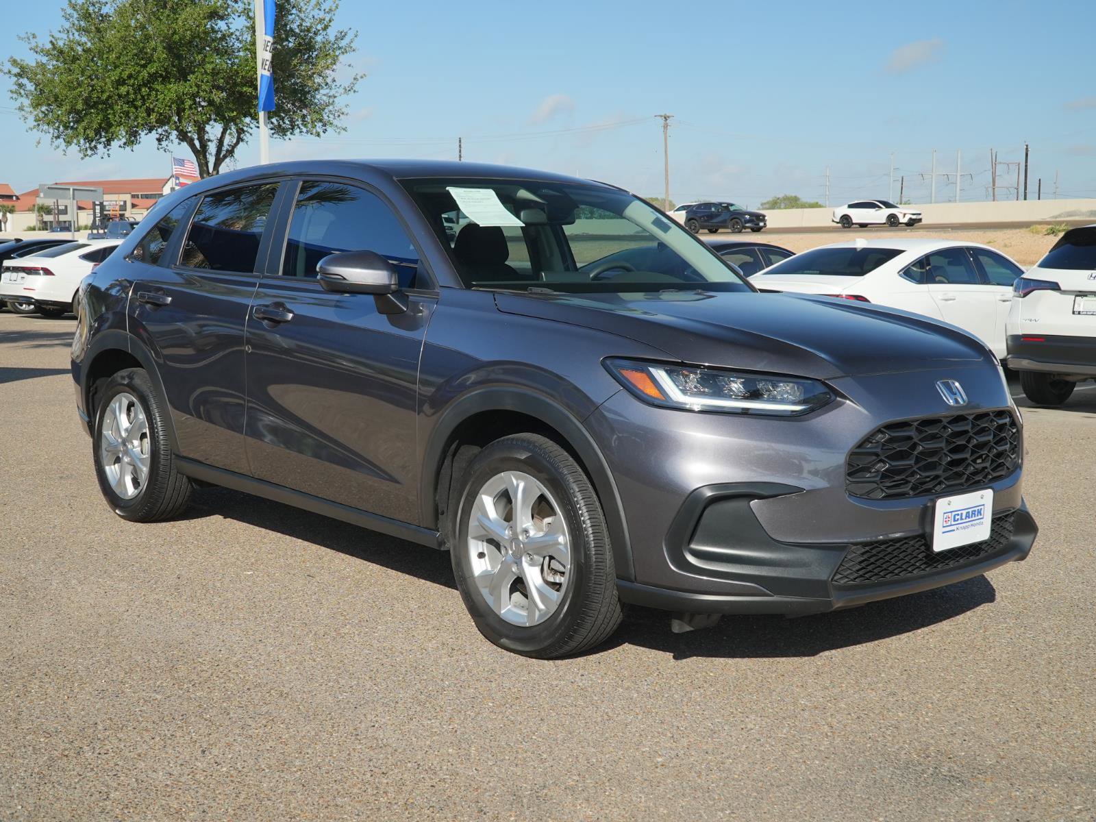 Used 2024 Honda HR-V LX image 3