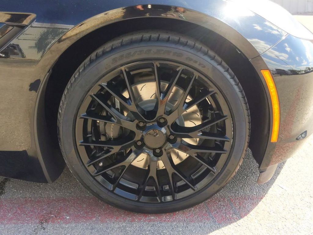 Used 2017 Chevrolet Corvette Stingray Coupe w/ Battery Protection Package image 32