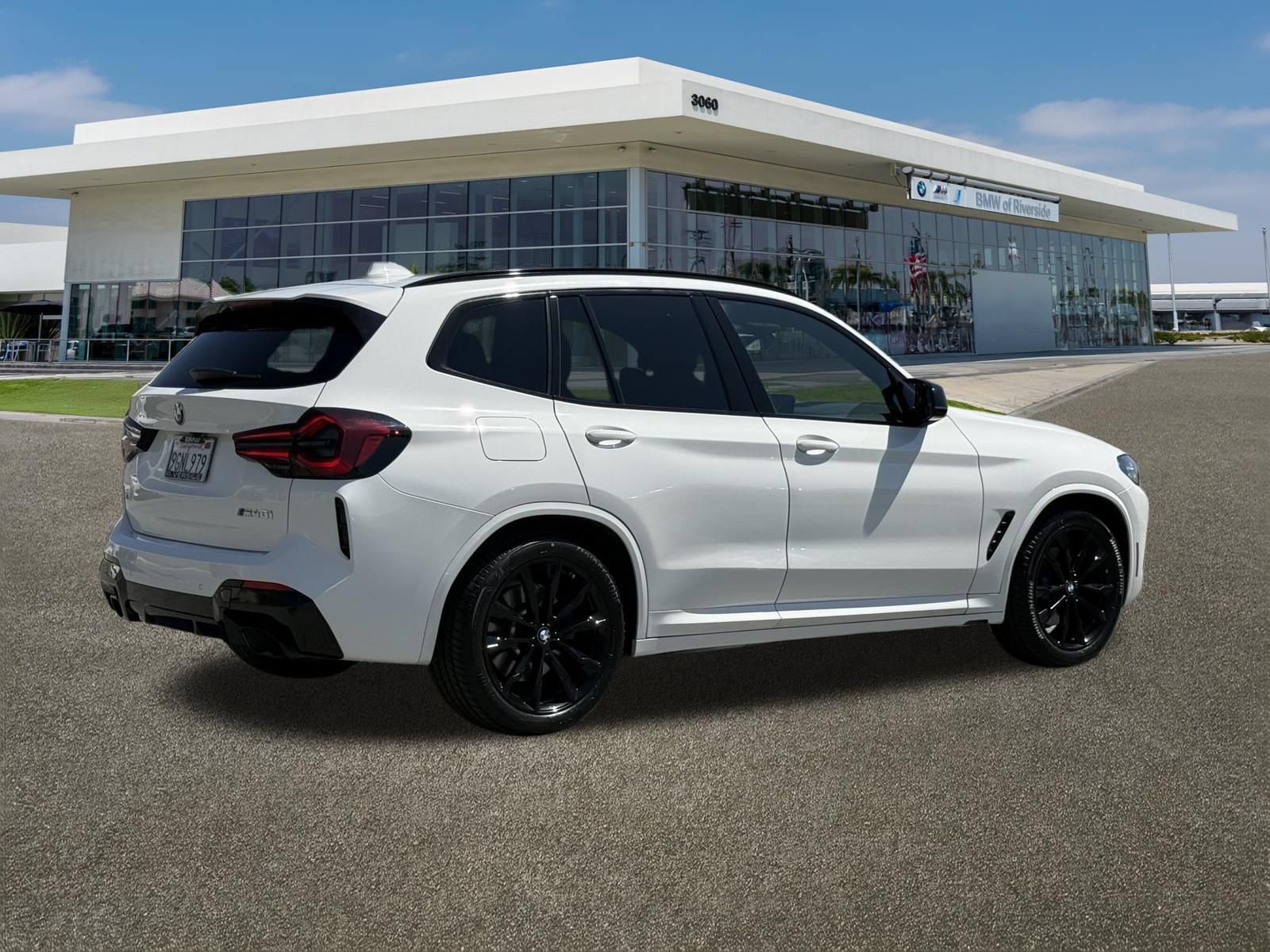 Certified 2023 BMW X3 M40i w/ Shadowloine Package AWD/4WD image 11