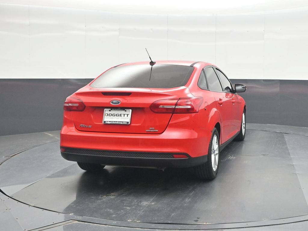 Used 2016 Ford Focus SE FWD image 22