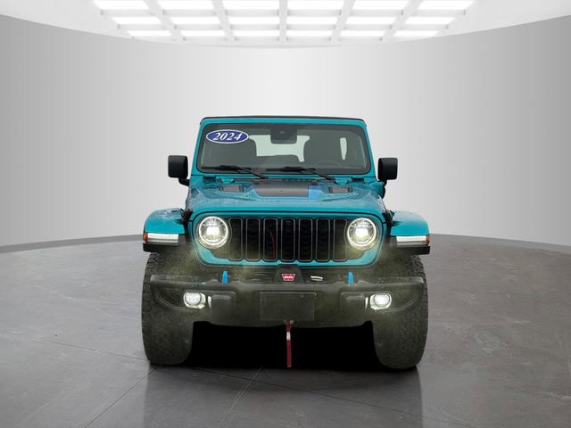 Used 2024 Jeep Wrangler Unlimited Rubicon 4xe image 2