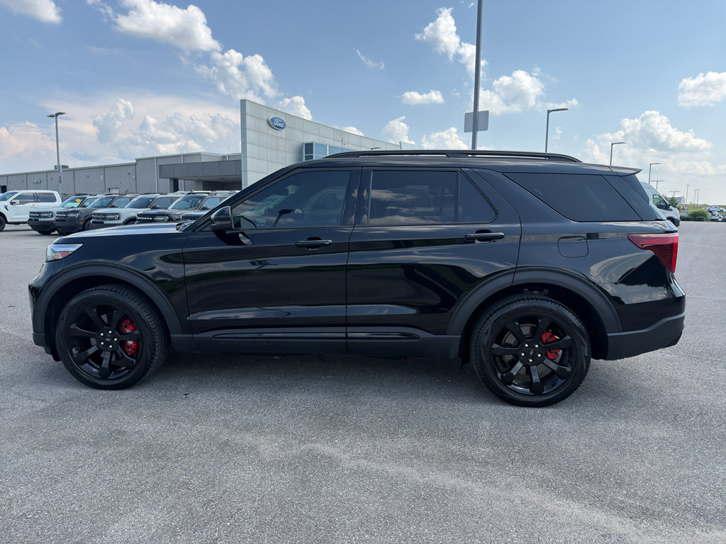 Certified 2023 Ford Explorer ST w/ Equipment Group 401A AWD/4WD image 8