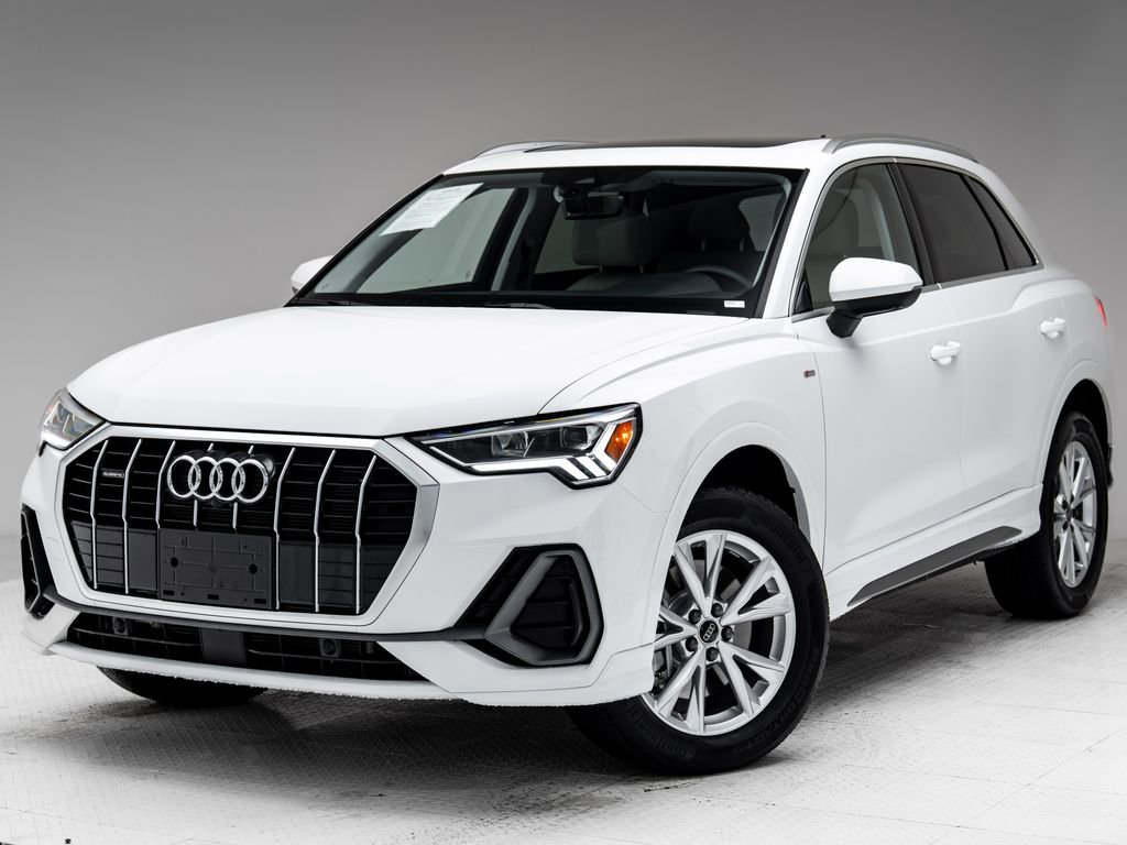 Certified 2025 Audi Q3 2.0T Premium Plus w/ Premium Plus Package image 1